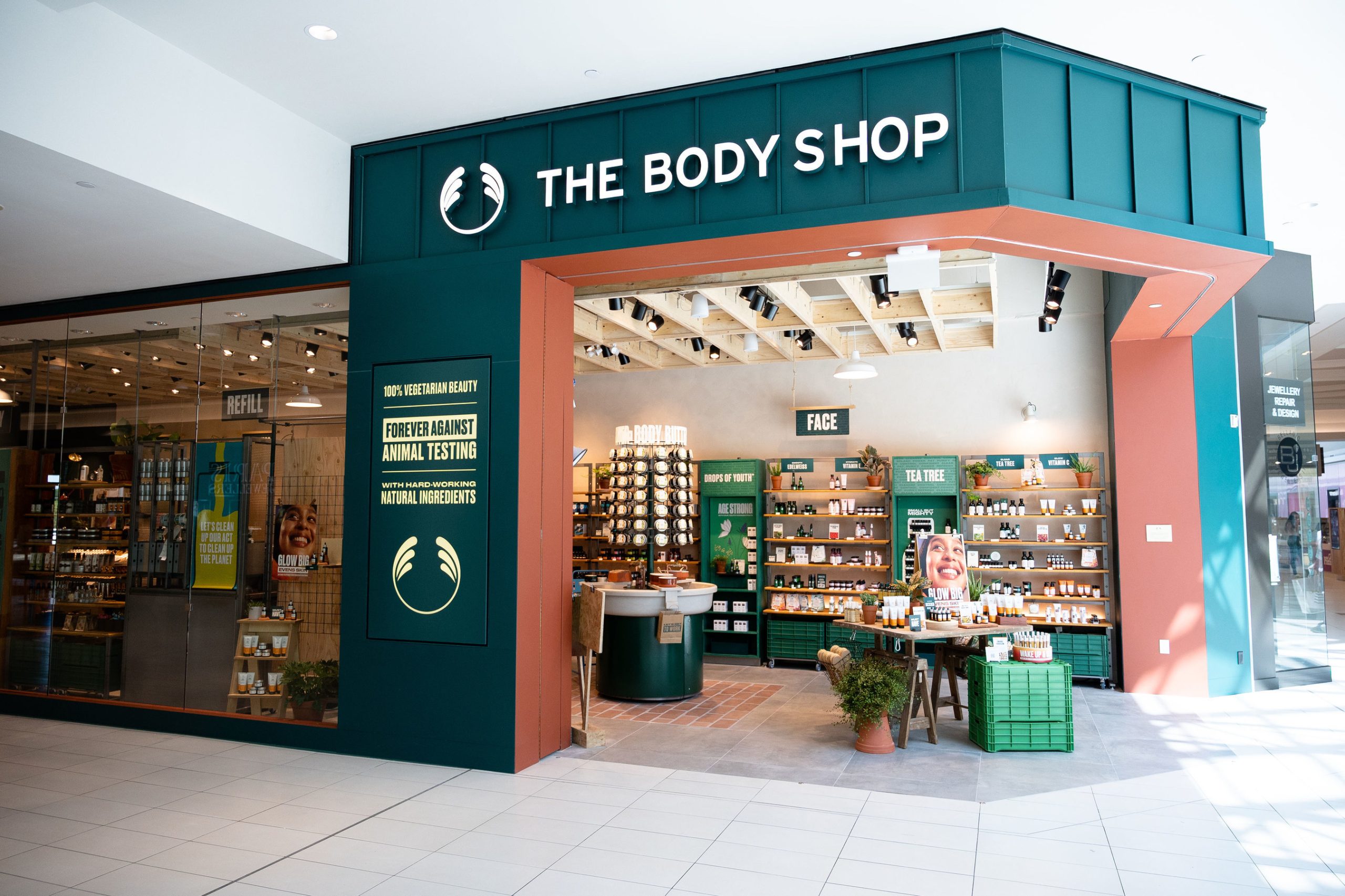 Exploring The Body Shop Website: A Comprehensive Review of Their Cosmetics, Toiletries, and Accessories